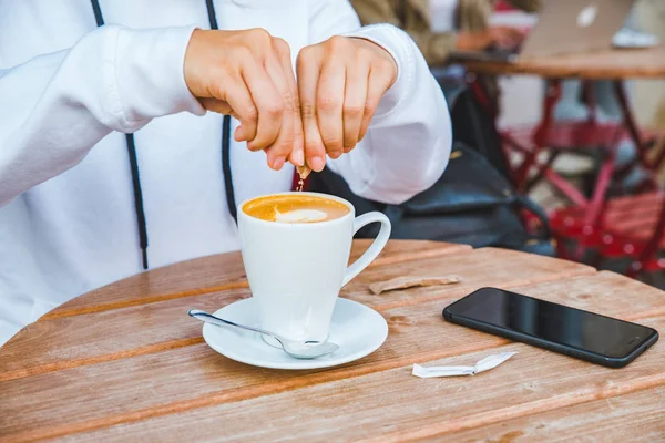 Woman Put Sugar Cup Latte Lifestyle Concept — Stock Photo, Image