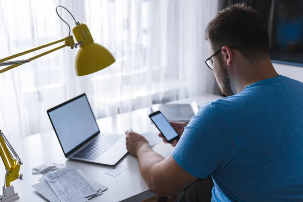 Man Checking Medicine Bills Insurance Healthcare Copy Space — Stock Photo, Image