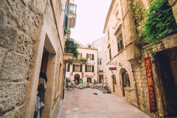 Kotor Montenegro Julio 2018 Antigua Calle Estrecha Ciudad Kotor Concepto —  Fotos de Stock