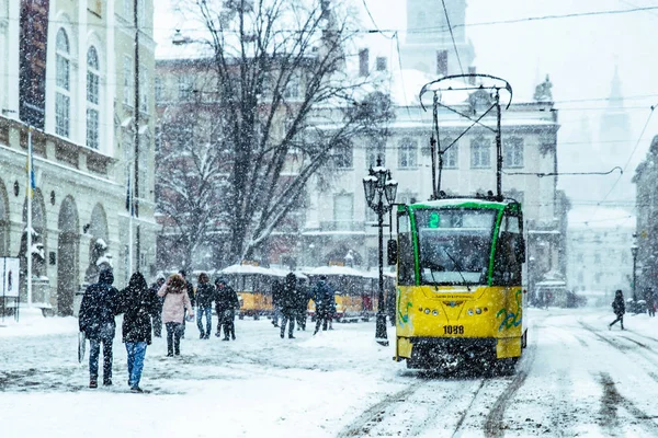 Lviv Ucrania Marzo 2018 Centro Ciudad Europea Cubierta Nieve Colapso — Foto de Stock