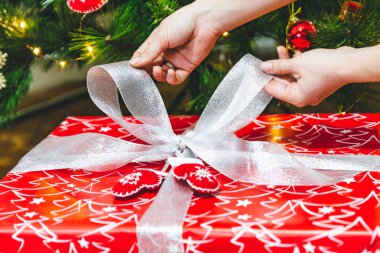 El Noel kaydırma mevcut kış tatili