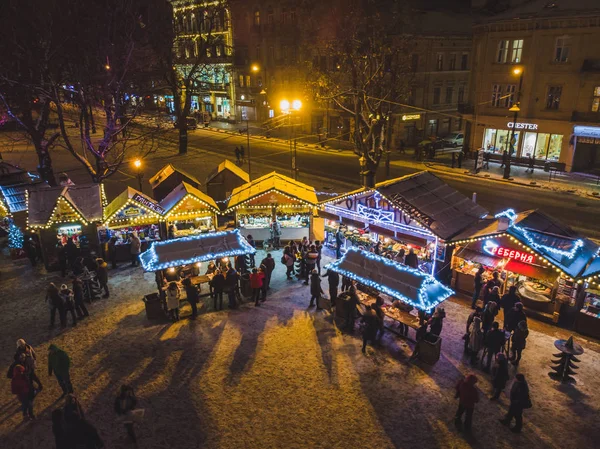 Antenne Bekijken Van Oude Stadsplein Met Kerstmis Festival Vakantie — Stockfoto