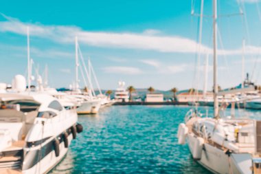 şehir yatlar yerleştirin. Yaz saati. denizde tatil. kopya alanı