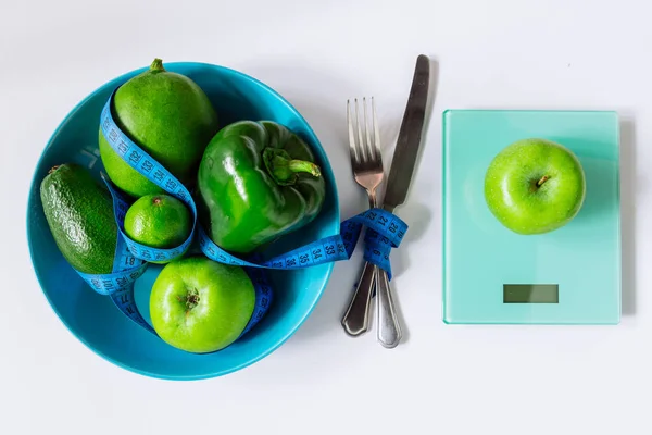 Gezonde Voeding Concept Bovenaanzicht Van Groenten Fruit Plaat Met Gewicht — Stockfoto