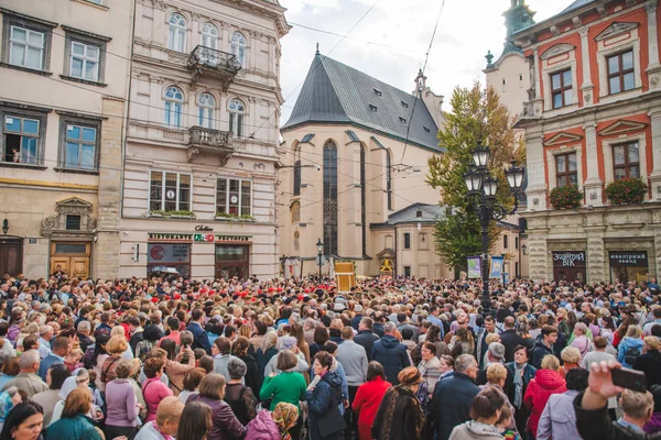 Lviv Ukrajna 2018 Október Vallási Körmenet Város Utcáin Szerzetesek Apácák — Stock Fotó