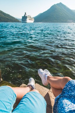 bir bakış açısı. dinlenme çift. cruise gemisi seyir. Yaz saati