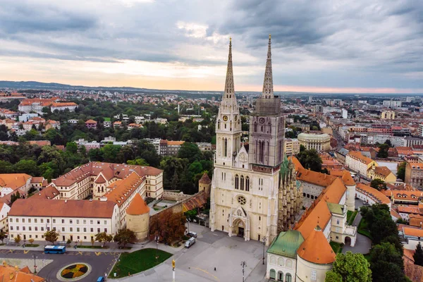 Cathedral of zagreb old european gothic church — Stock Photo, Image