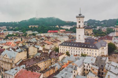 güzel mimarisi ile eski Avrupa şehrinin merkezinin havadan görünümü