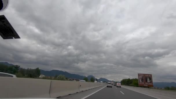 Autostrada Austria Maja 2019 Koncepcja Podróży Samochodowej Żużlu Kierunku — Wideo stockowe