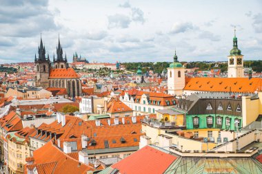 Prag, Çek - 22 Eylül 2018: prague, havadan görünümü. insanlar tarafından Street yürüyüş