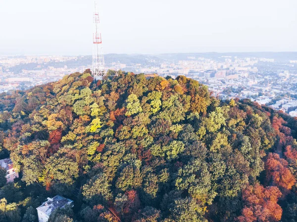 Aerial view of high castle city park — ストック写真