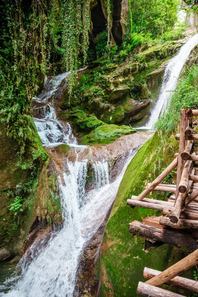 View Summer Waterfall Green Nature Italy Caglieron Caves — Stock Photo, Image