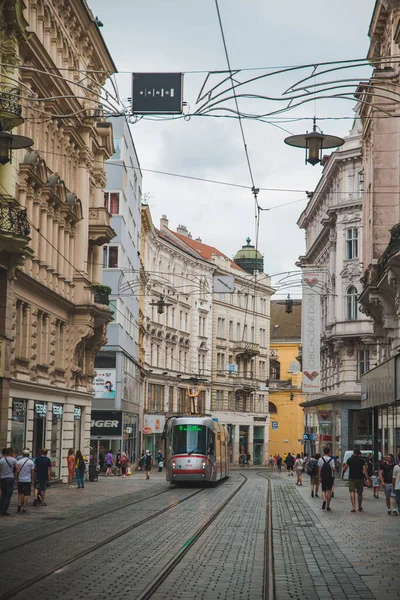 Brno Czech Republic June 2019 Δημόσιο Τραμ Στο Παλιό Ευρωπαϊκό — Φωτογραφία Αρχείου