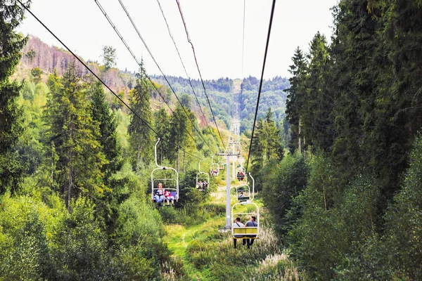 Zakhar Berkut Ucraina Settembre 2019 Montagne Estive Viaggiano Seggiovia Fino — Foto Stock