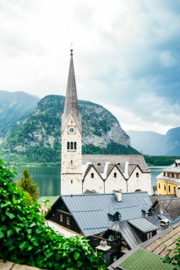 Çan kulesi Hallstatt Avusturalya kopyalama alanını kapatın