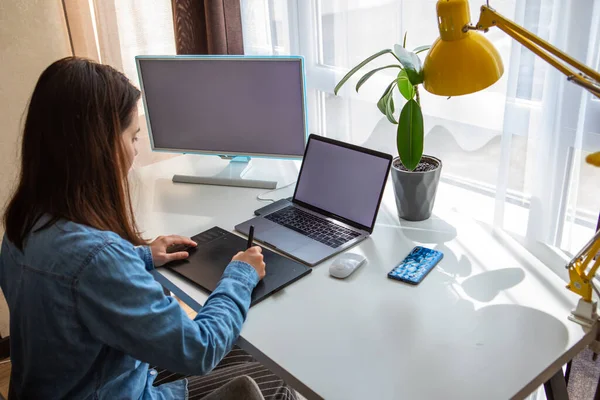 Woman Working Laptop Home Office Graphic Tablet Teleworking Remotely — Stock Photo, Image