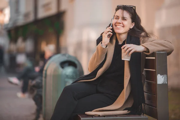 Woman Sitting Bench Talking Phone Drinking Coffee Copy Space — Stock Photo, Image