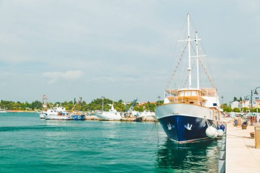 Hırvatistan 'da umag limanı manzarası