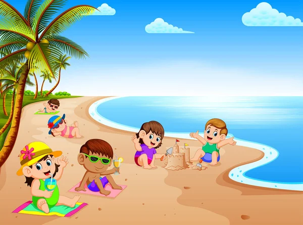 在海滩上的暑假与孩子们放松和玩耍在海滩附近 — 图库矢量图片