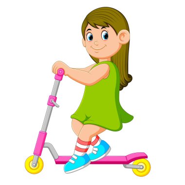 yeşil elbiseli kız scooter üzerinde oynuyor