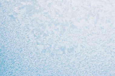 Frost kalıpları donmuş pencere Noel bir simgesi olarak üzerinde merak ediyorum. Noel ve yeni yıl arka plan. Kopya alanı.