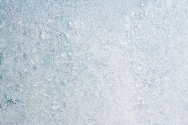 Frostlicht Hintergrund Nahaufnahme Gefrorene Winterfensterscheibe Beschichtet Glänzende Eisige Muster — Stockfoto