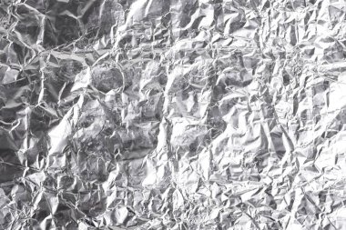 Buruşuk folyo parlak metal doku arka plan duvar kağıdı dekorasyon öğesi için kağıt ambalaj gümüş. Platin gri metalik