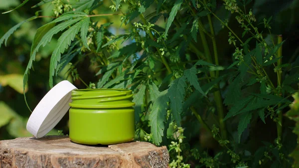 Cream medicinal cannabis hemp and leaf cannabidiol CBD. Herbal o — Stock Photo, Image