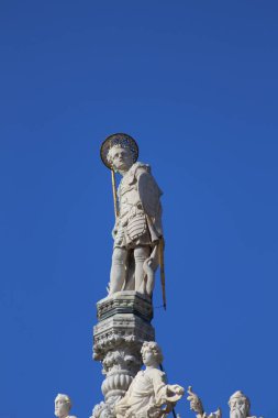 İtalya, Venedik 'teki Aziz Mark Bazilikası' nın ön heykelleri.