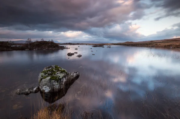 Reflections Water Loch Nah Achlaise Scottish Highlands — Stock Photo, Image