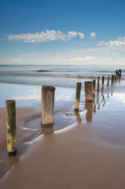 Burnham 'da Kum Denizi' nde Groynes, Somerset