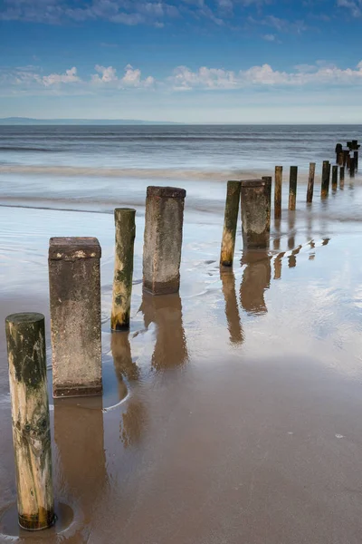 Groynes Sand Sea Στο Burnham Sea Somerset — Φωτογραφία Αρχείου