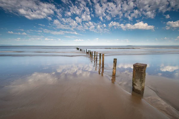 Groynes Sand Sea Στο Burnham Sea Somerset — Φωτογραφία Αρχείου