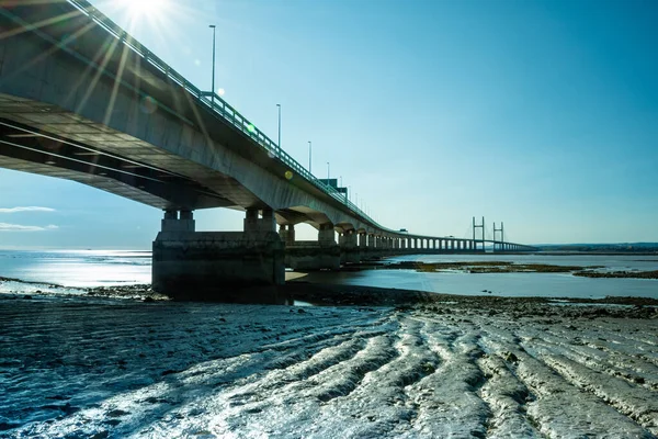 Most Księcia Walii Severn Beach Widziany Plaży Przypływem Ukazującym Fale — Zdjęcie stockowe