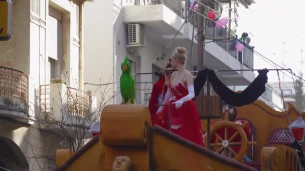 Xanthi Grecia Marzo 2019 Rey Reina Del Carnaval Posando Rey — Vídeos de Stock