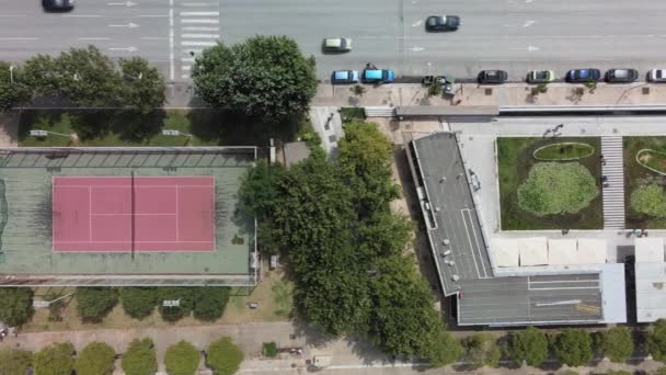 Flygdrönare Landskap Utsikt Över Utomhus Tennisbana Thessaloniki Grekland Dag Topp — Stockvideo