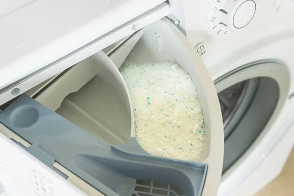 Deterjan Çamaşırhane Çamaşır Makinesinde Kavram Deterjan Dozaj Işleri Temizlik — Stok fotoğraf