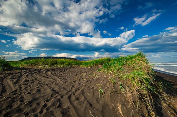Halaktyr Beach Kamtjatka Ryska Federationen Mörk Nästan Svart Färg Sand — Stockfoto