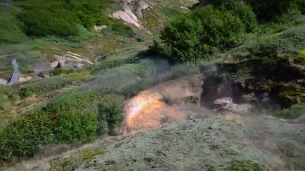 Tal Der Geysire Touristensaison Auf Der Halbinsel Kamtschatka Kronotsky Naturschutzgebiet — Stockvideo