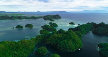 Sugba lagün hava görünümünü. Güzel manzara ile mavi deniz lagün, Milli Parkı, Siargao Adası, Filipinler.