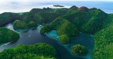 Sugba lagün hava görünümünü. Güzel manzara ile mavi deniz lagün, Milli Parkı, Siargao Adası, Filipinler.
