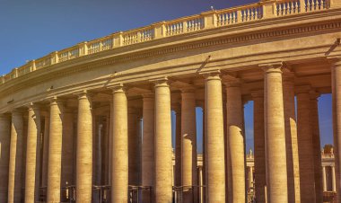 St. Peters Bazilikası St Peters Meydanı Vatikan Vatikan'görülür
