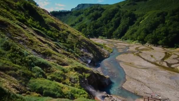 Valley of Geysers. Tourist season in Kamchatka Peninsula. Kronotsky Nature Reserve — Stock Video