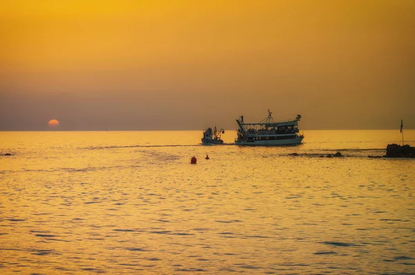 Večerní Jaffa, Starý přístav při západu slunce. Tel Aviv Yafo Izrael — Stock fotografie