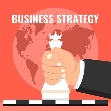 İşadamı holding satranç elinde, iş stratejisi kavramı anlamak.