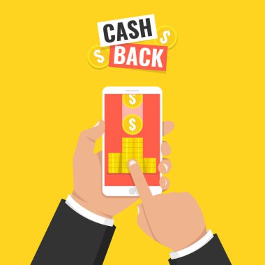 Smartphone ile nakit geri app elinde tutan adam.