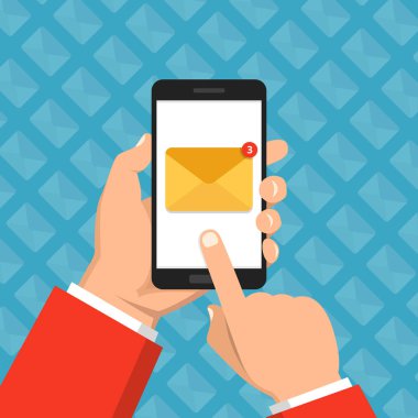 Gelen ileti kavramı. El mavi arka plan, tebliğ üstünde perde smartphone zarf simgesi ile tutun. E-posta pazarlama. Düz çizgi film tarzı. Vektör çizim. 