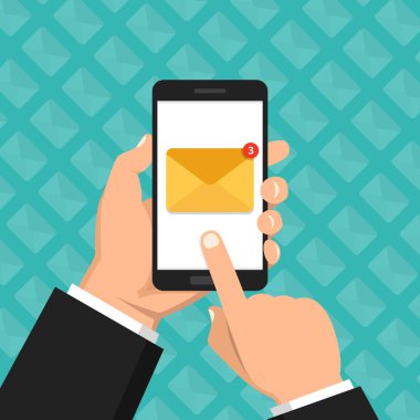 Gelen ileti kavramı. El deniz mavisi arka plan, tebliğ üstünde perde smartphone zarf simgesi ile tutun. E-posta pazarlama. Düz çizgi film tarzı. Vektör çizim. 