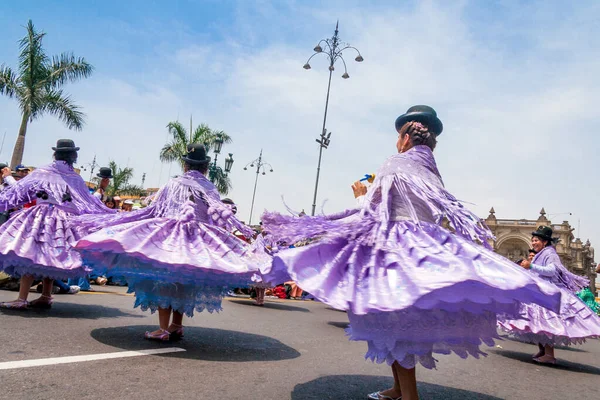 Festival Candelaria Folklorní Tance Typickými Kostýmy Průvodu Limy Peru — Stock fotografie