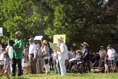 Columbia, Missouri, 30 Haziran 2018. Protesto Trump'ın aile göç politikası için ralli